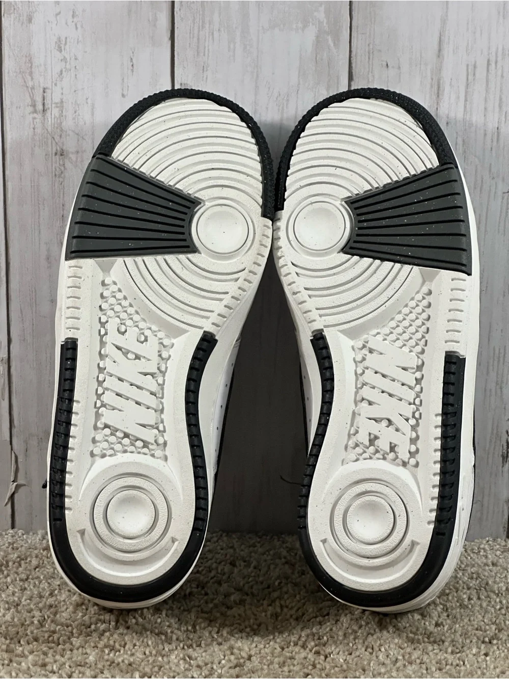 Nike Gamma Force Women’s Size 6.5